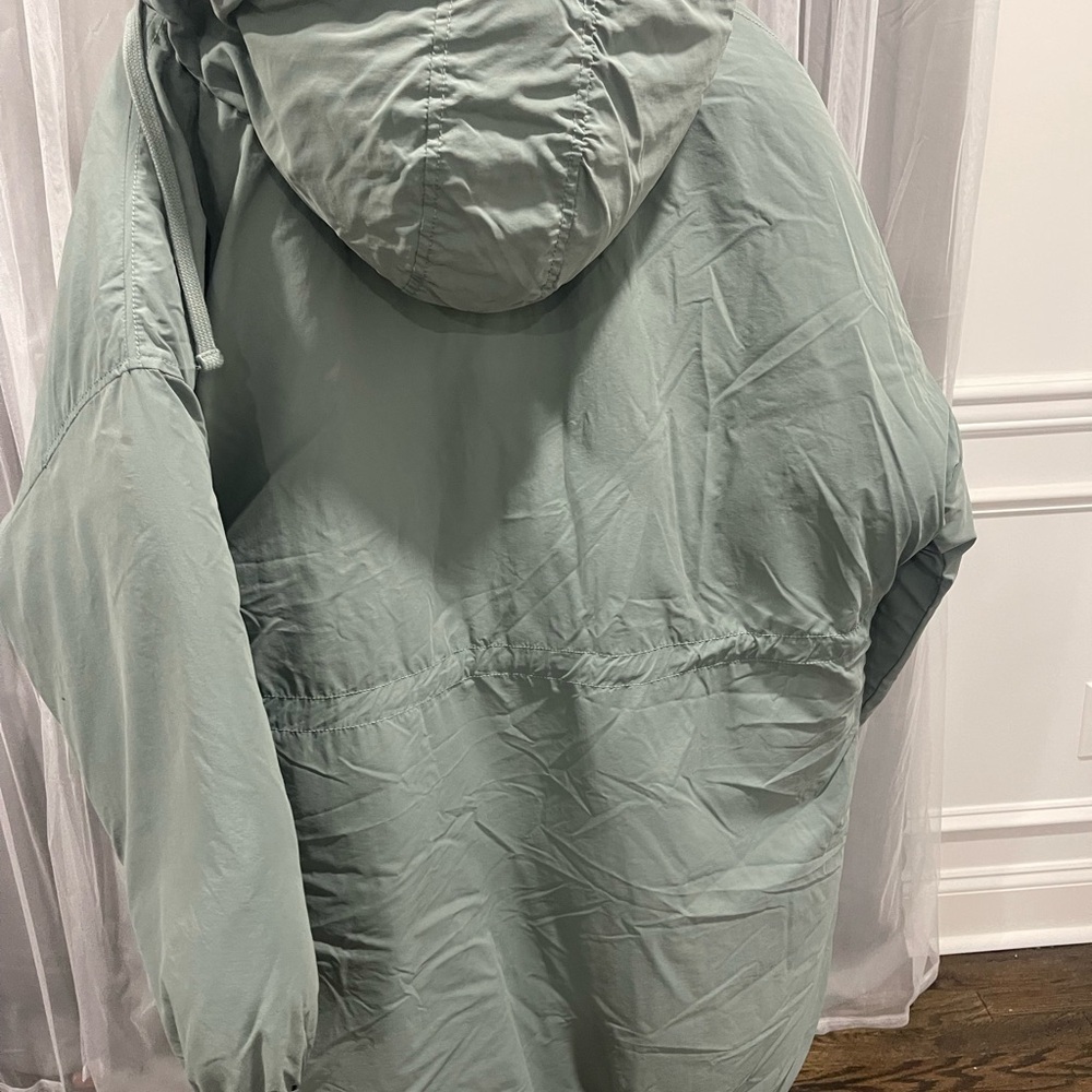 American Eagle Puffer Coat Hooded/Long Jacket Women's Sz L NWT - Picture 2 of 4